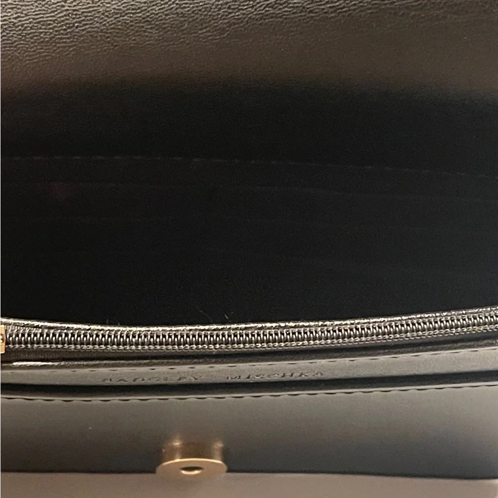 NWT Badgley Mischka Black Sequin Satin & Vegan Leather Crossbody Clutch Money‎